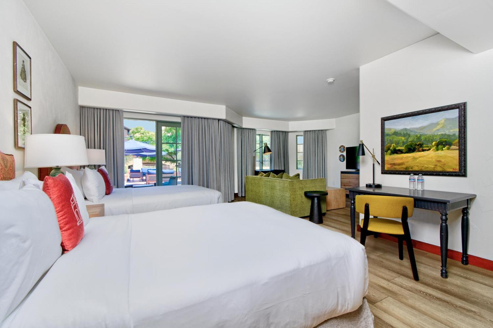 Hotel לוס גאטוס מראה חיצוני תמונה
