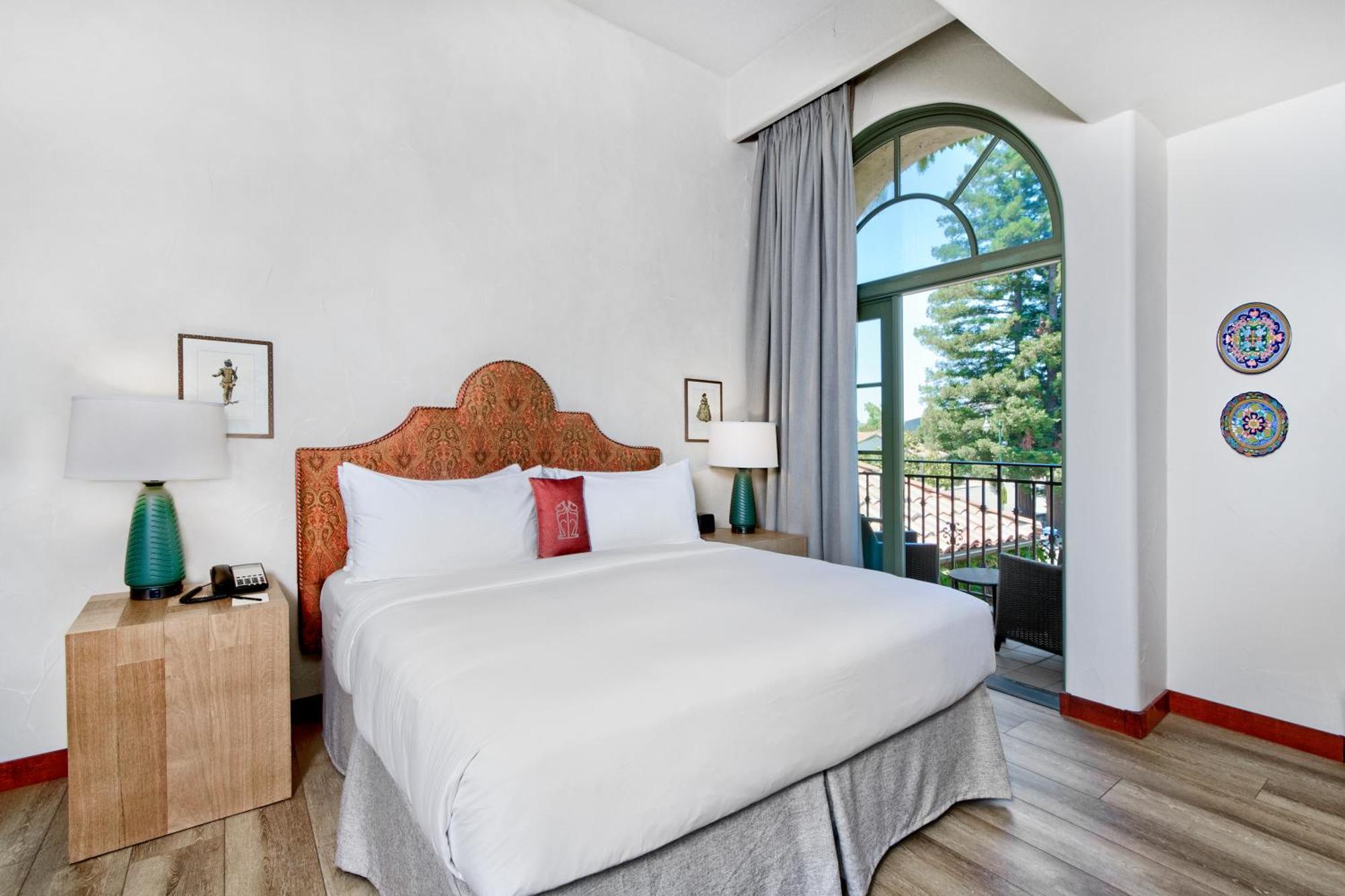 Hotel לוס גאטוס מראה חיצוני תמונה