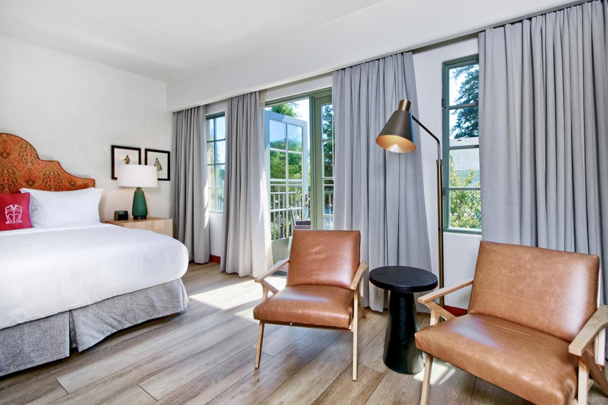 Hotel לוס גאטוס מראה חיצוני תמונה